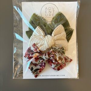 Modern Piggy Fall Bow Clip Set Floral Cream Green - NEW!